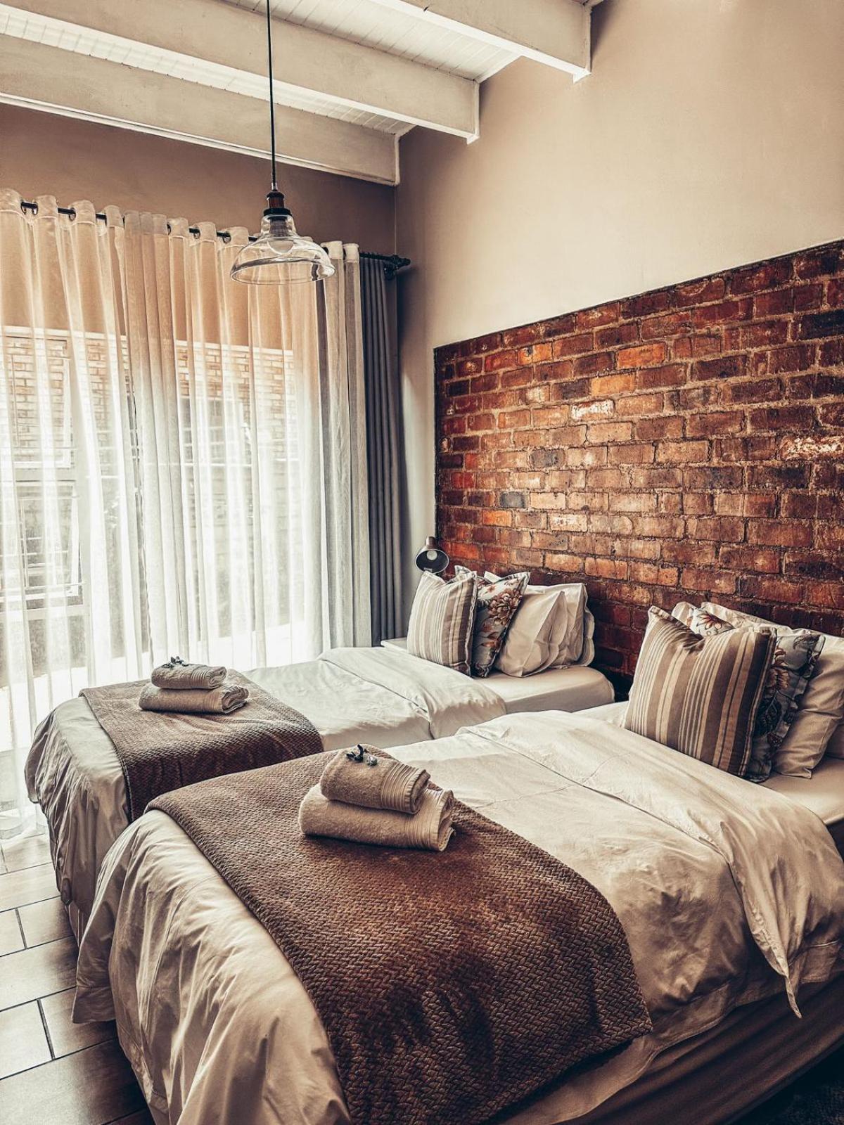 59 On True North Guest Rooms Йоханесбург Екстериор снимка