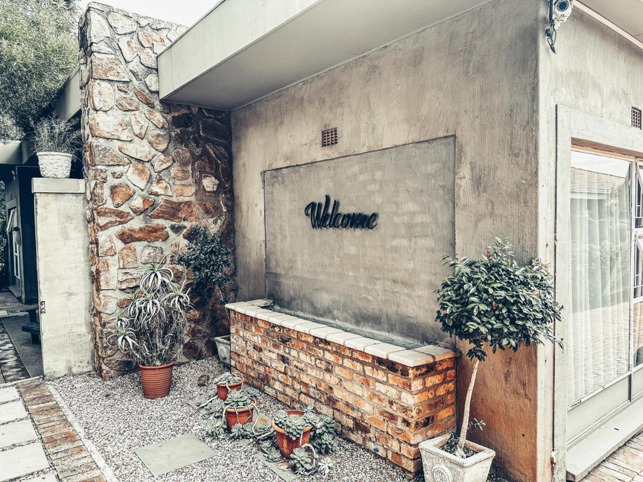 59 On True North Guest Rooms Йоханесбург Екстериор снимка
